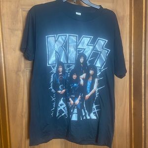 Vintage Kiss Hot in the Shade Tour T-shirt. Black, Size XL